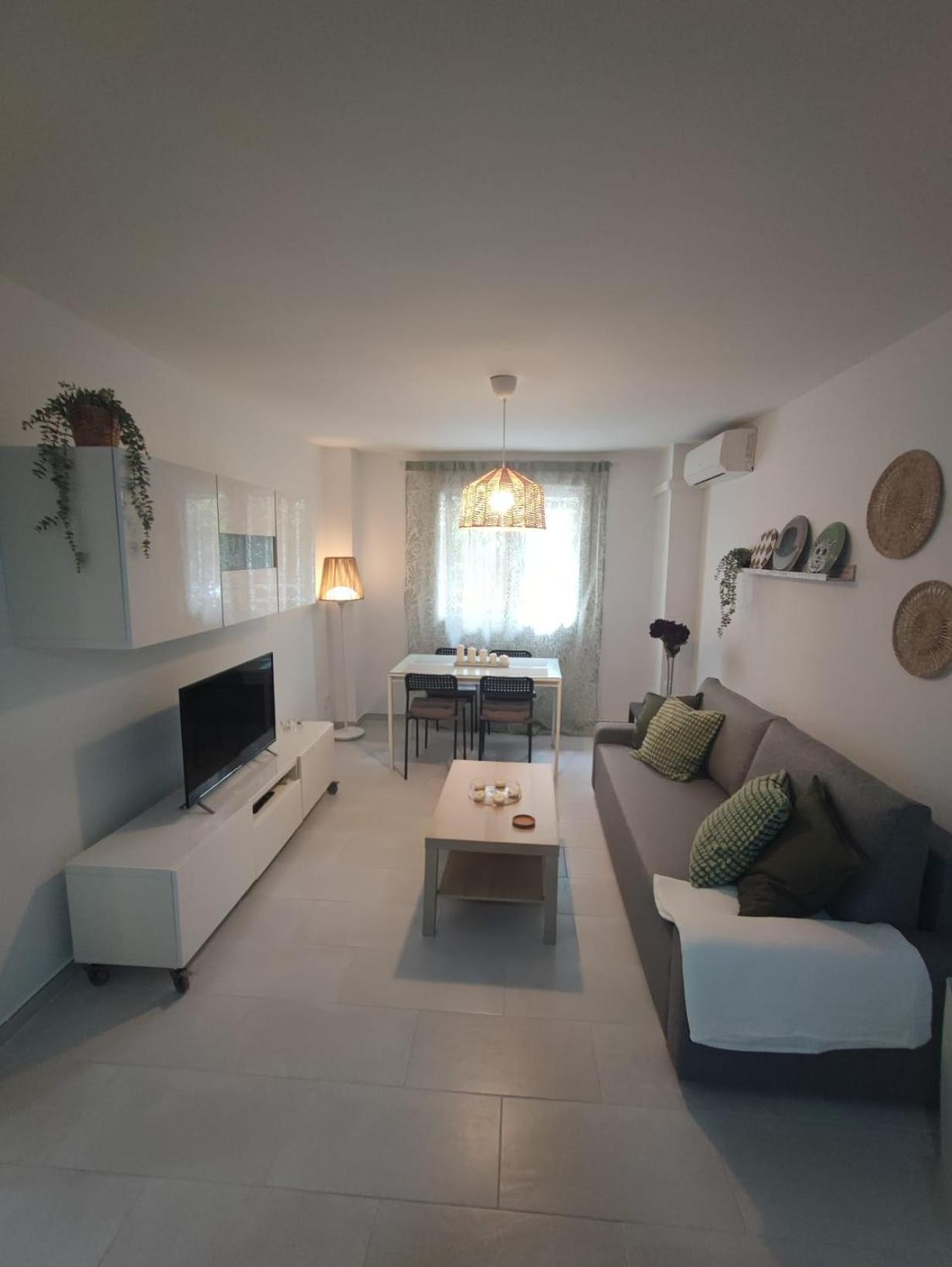 Pilar Appartement *